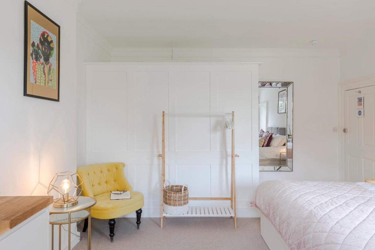 4 Berkeley Square I Your Apartment ブリストル エクステリア 写真