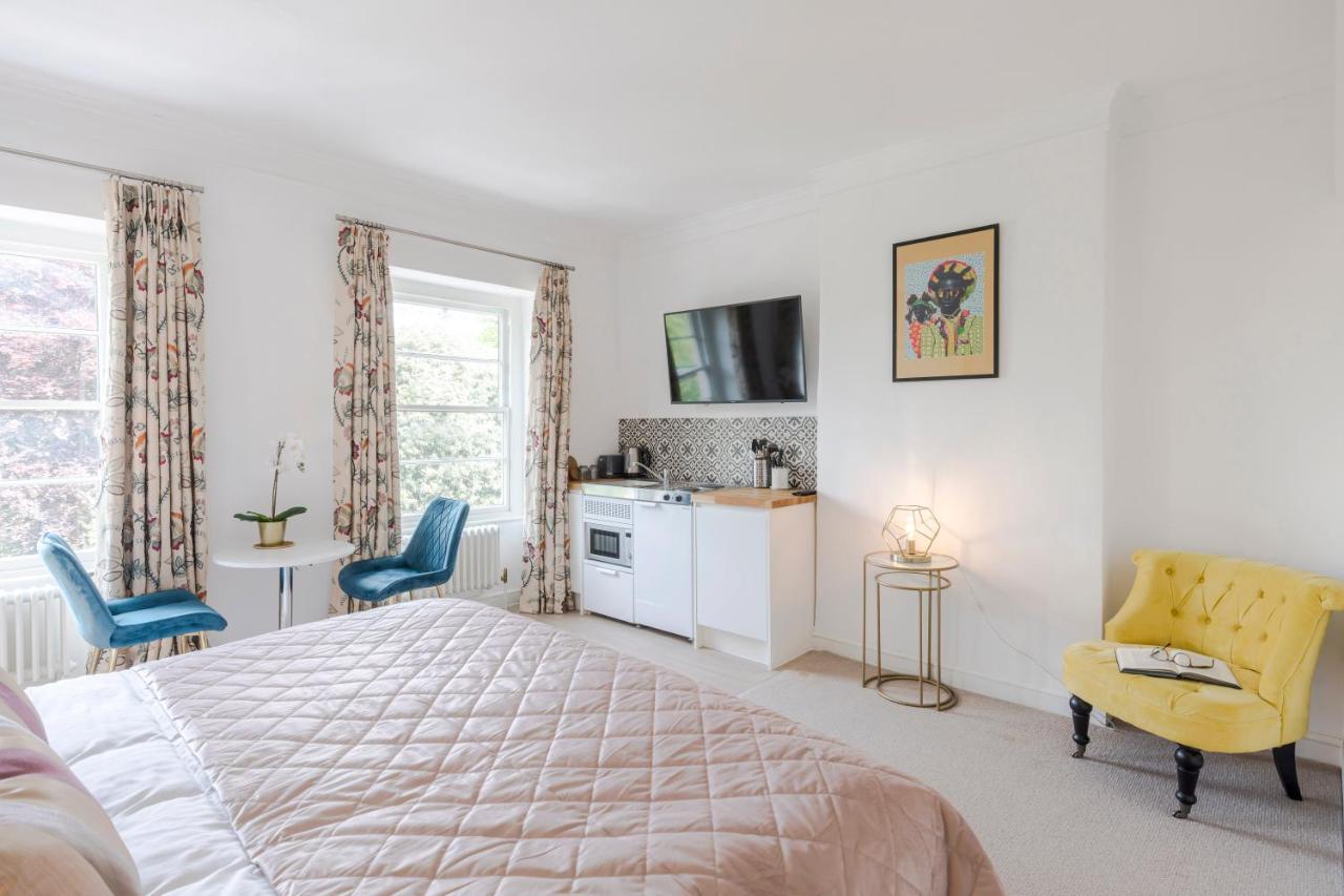 4 Berkeley Square I Your Apartment ブリストル エクステリア 写真