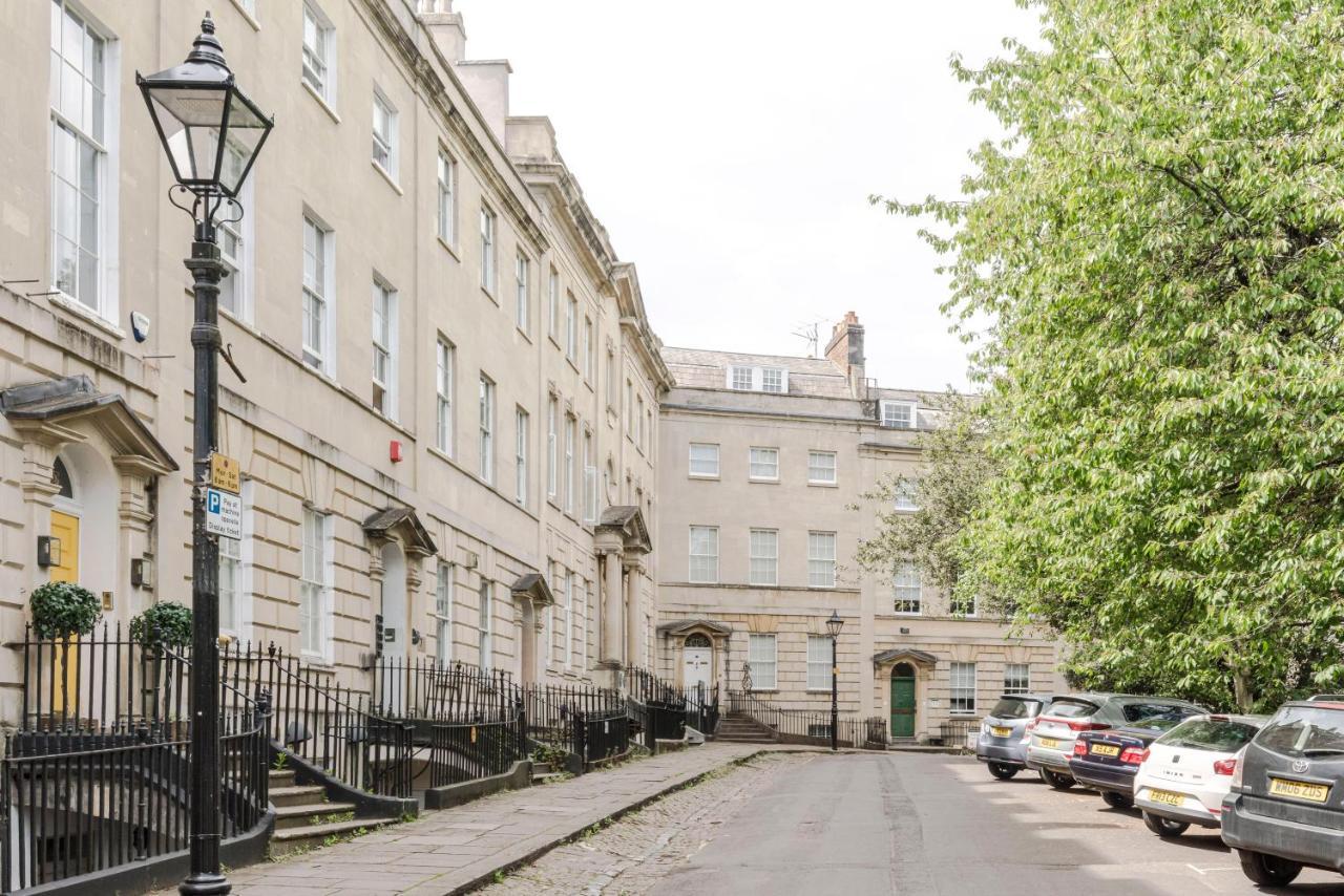 4 Berkeley Square I Your Apartment ブリストル エクステリア 写真
